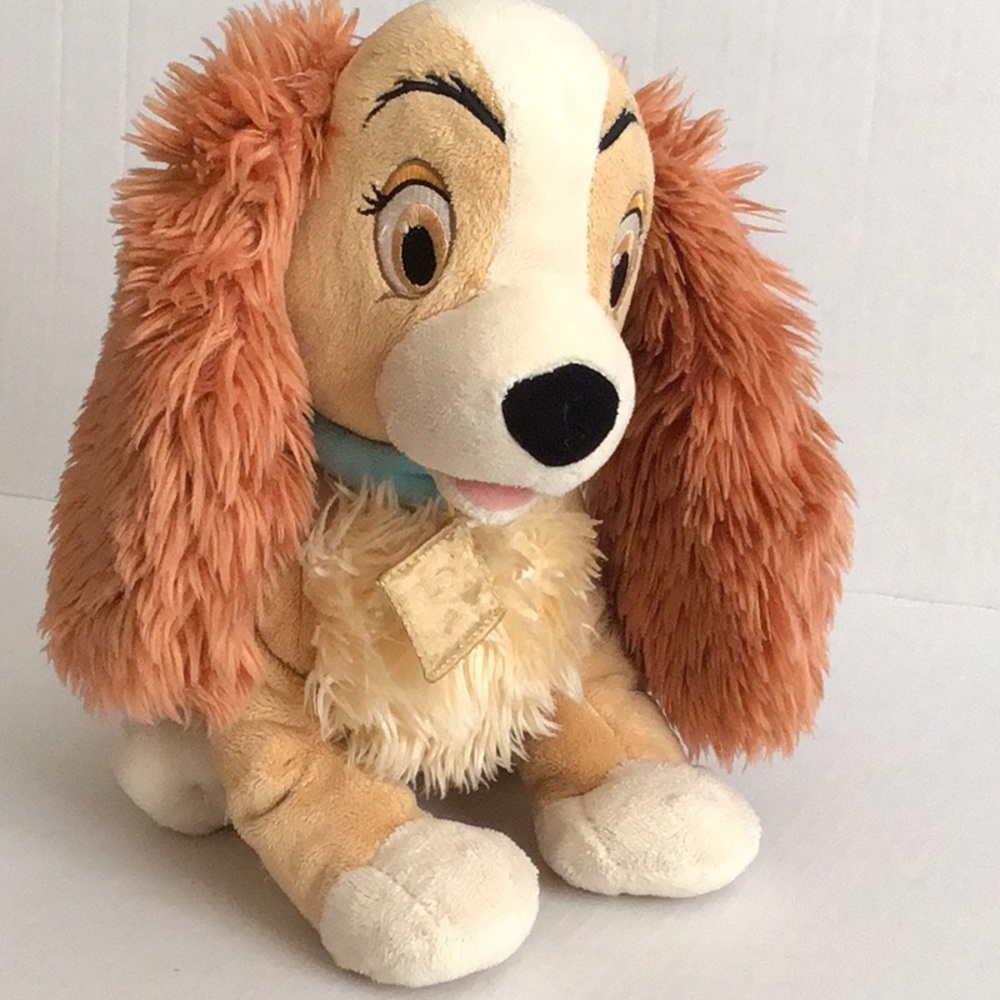 Disney Store The Lady Dog Plush Toy in Lady and The Tramp🐩